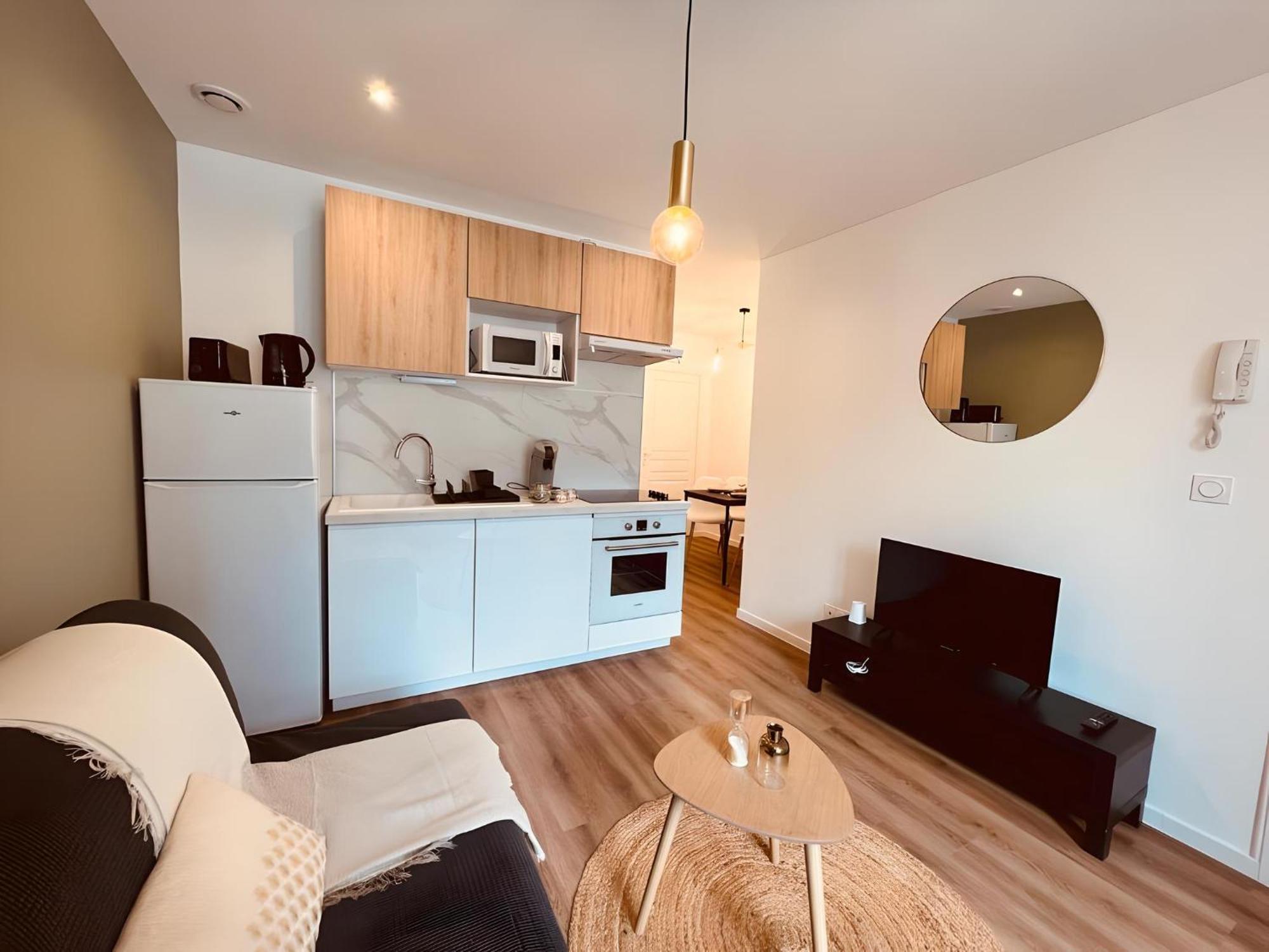 Le Golden - Home Homy Vierzon Bagian luar foto